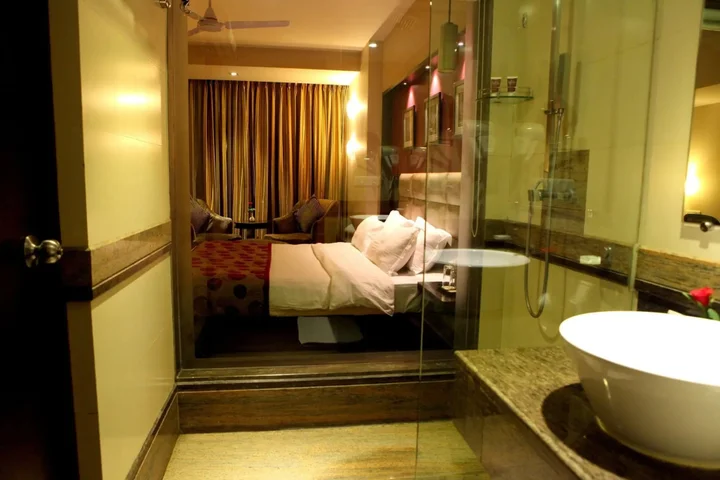 Сурат: Lords Plaza, Surat
