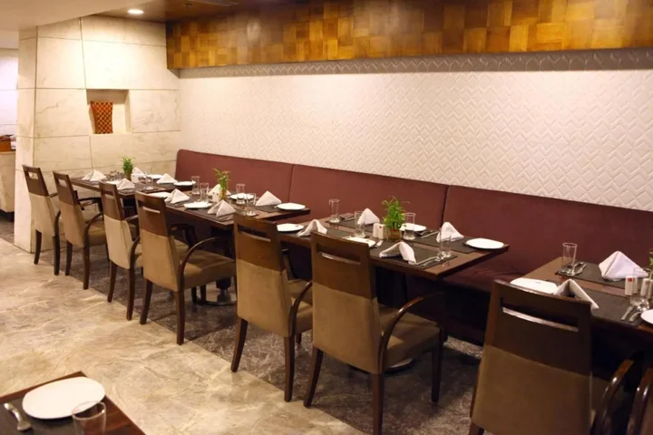 Сурат: Lords Plaza, Surat