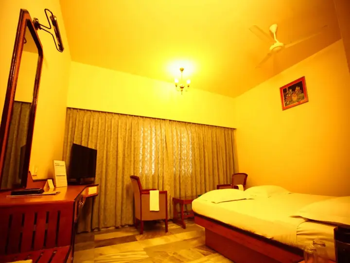 Тирупати: Hotel Sindhuri Park