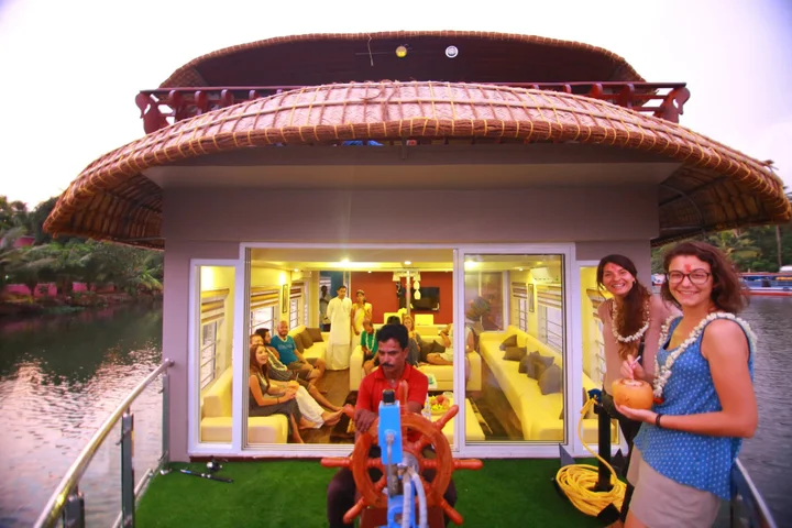 Аллеппи: Kerala Luxury House Boat