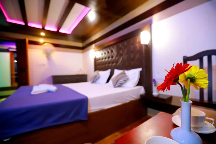 Аллеппи: Kerala Luxury House Boat