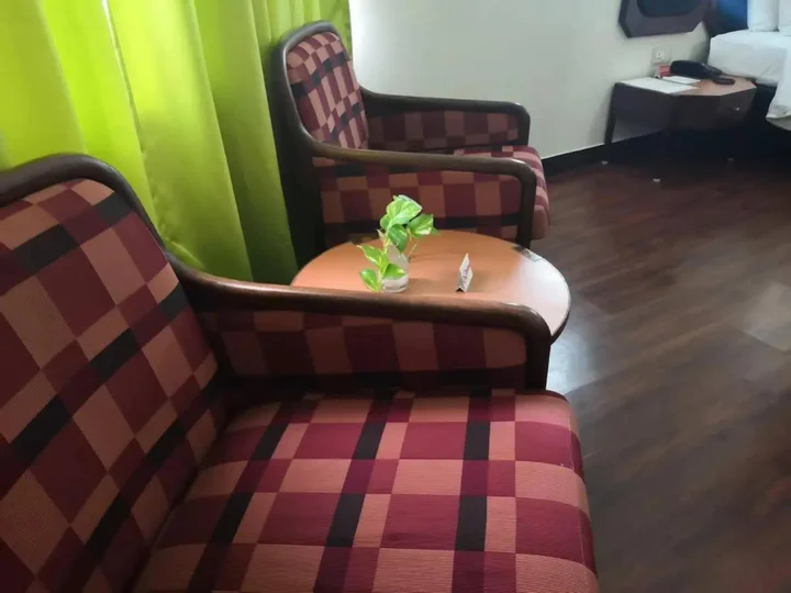 Коччи: Hotel Presidency