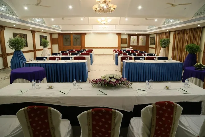 Индаур: Hotel Amarvilas