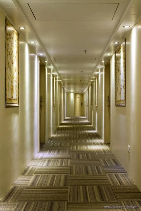 Джайпур: Lemon Tree Premier, Jaipur