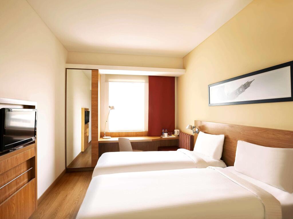 ibis Navi Mumbai Hotel — фото 3