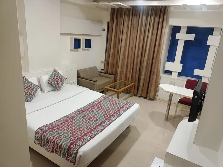 Индаур: Hotel Apna Palace