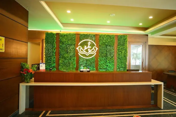 Гандидхам: Lords Plaza Kandla