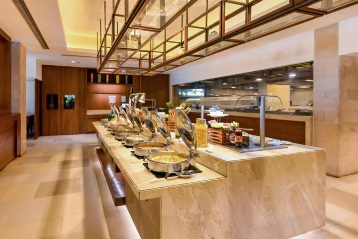 Мумбаи: The Resort Mumbai