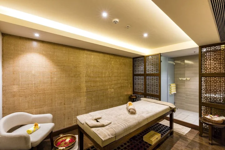 Мумбаи: The Resort Mumbai