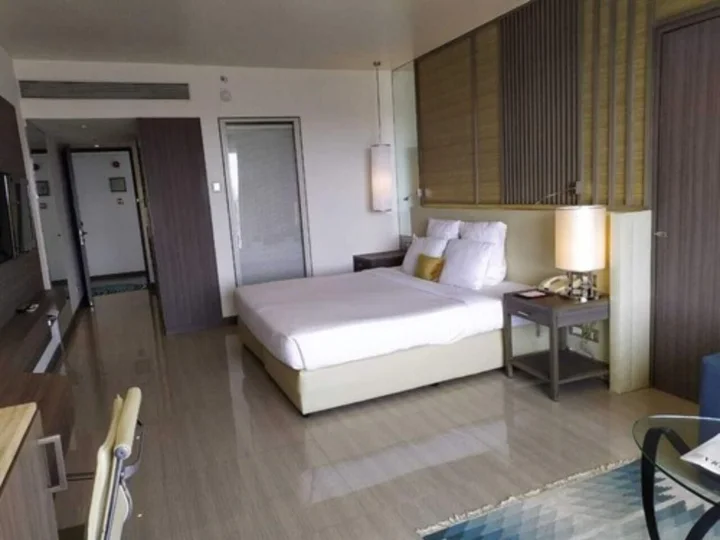 Мумбаи: The Resort Mumbai