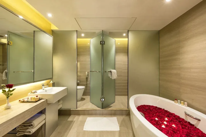 Мумбаи: The Resort Mumbai
