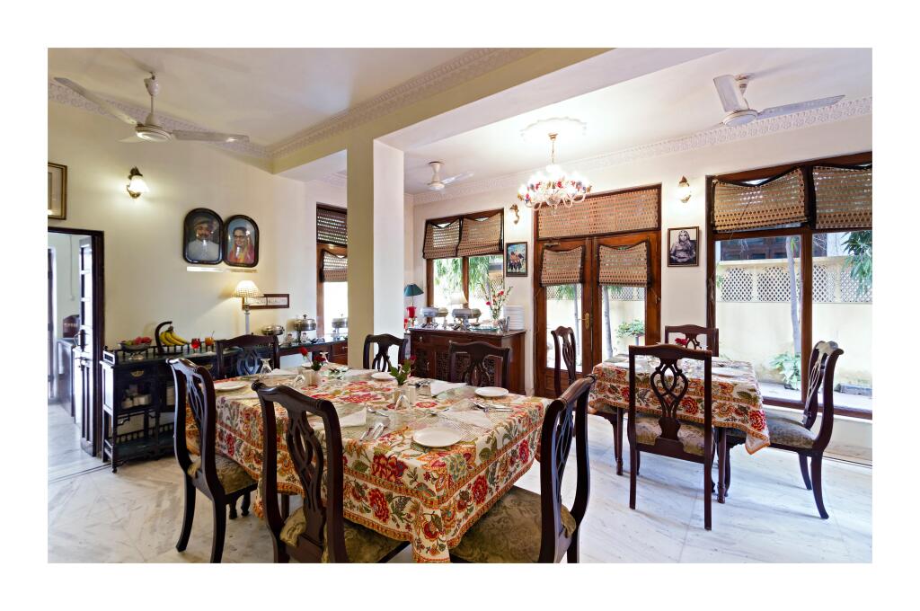 Джайпур: Dera Rawatsar - Heritage Hotel
