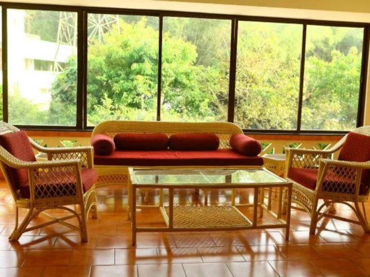 Кумили: Michaels Inn