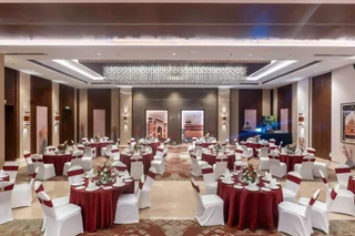Большая Нойда: Radisson Blu Hotel Greater Noida