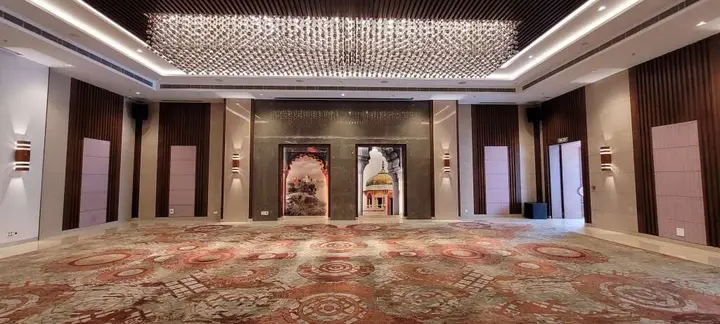 Большая Нойда: Radisson Blu Hotel Greater Noida
