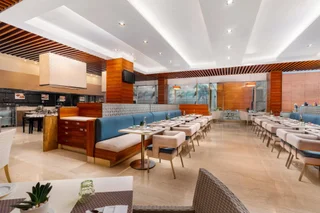 Большая Нойда: Radisson Blu Hotel Greater Noida