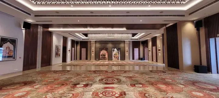 Большая Нойда: Radisson Blu Hotel Greater Noida