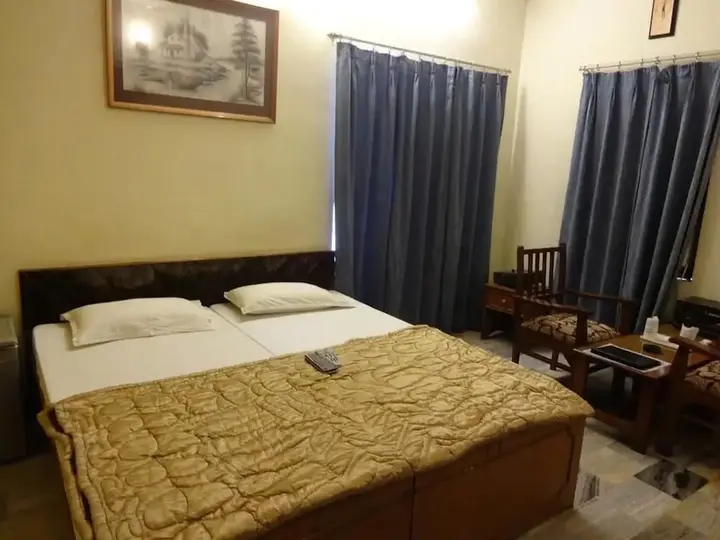 Гвалиор: Hotel Grace