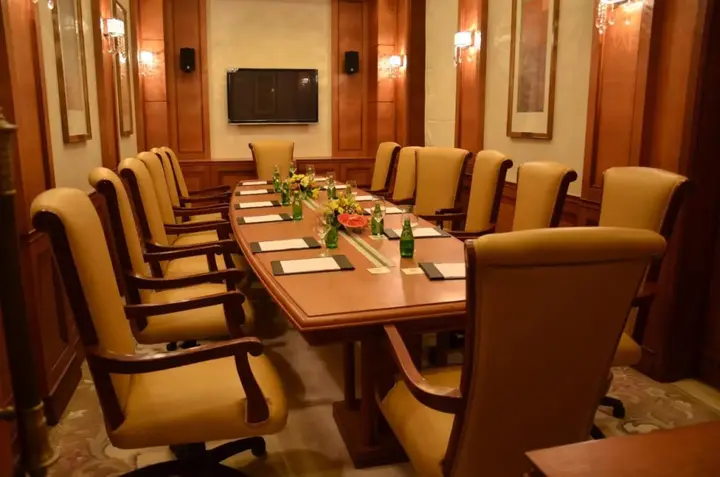 Нави-Мумбай: Royal Tulip Navi Mumbai