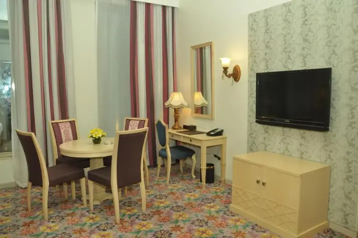 Нави-Мумбай: Royal Tulip Navi Mumbai