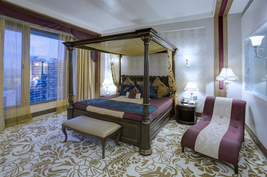 Нави-Мумбай: Royal Tulip Navi Mumbai