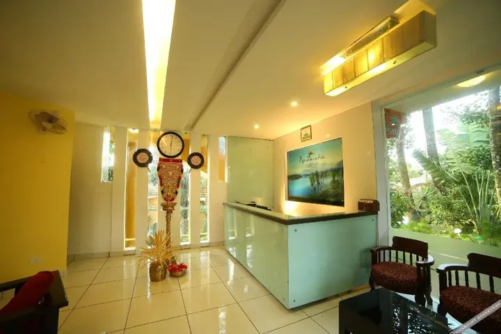 Султан-Батери: Karapuzha Village Resort