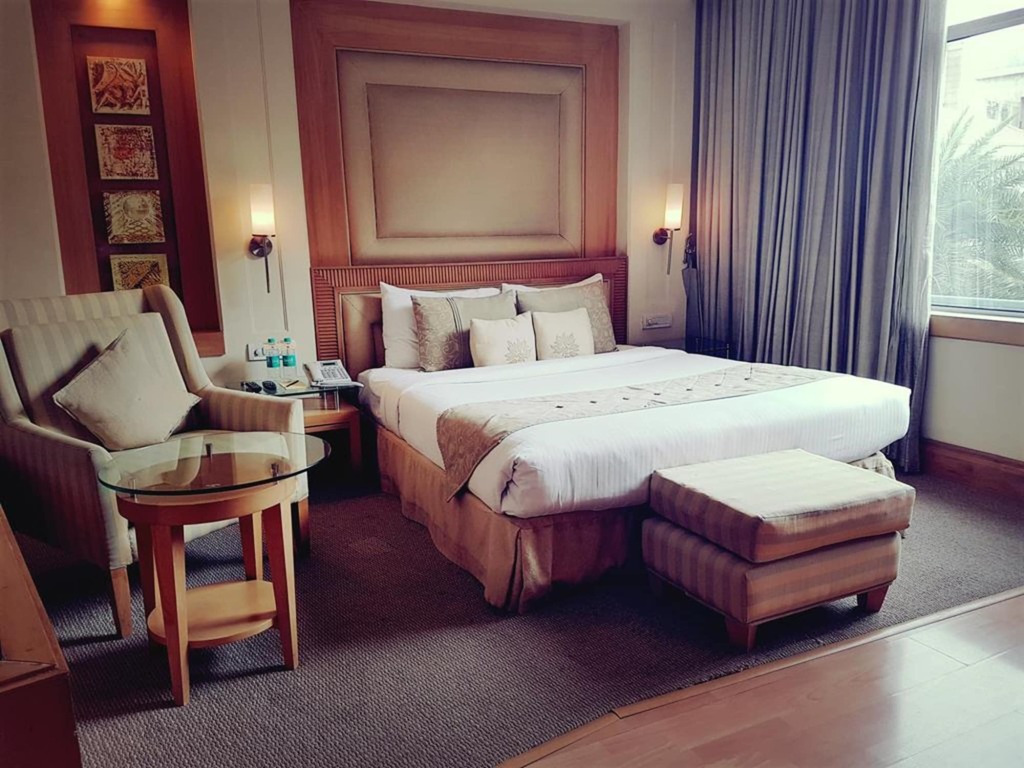 Гуруграм: The Palms - Town & Country Club