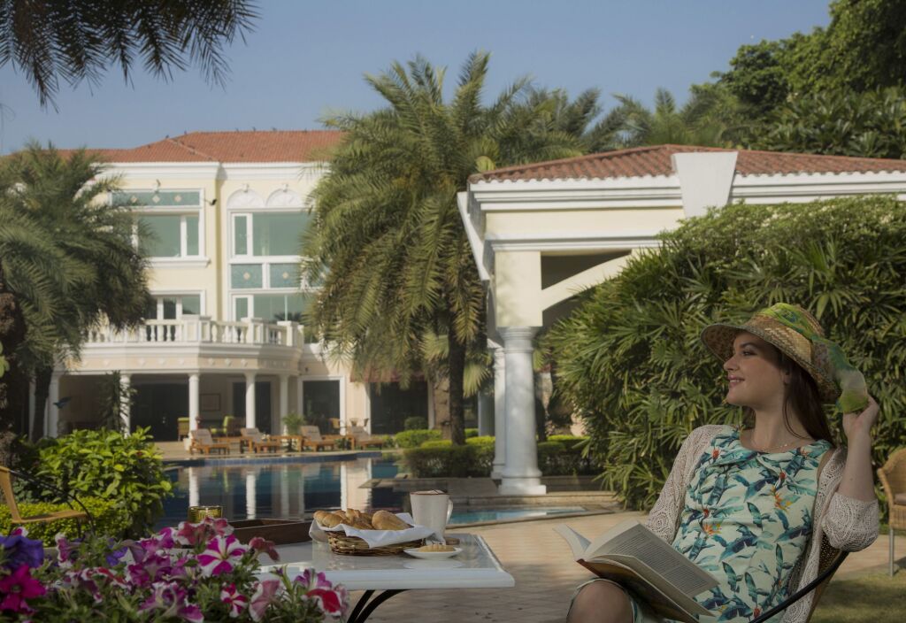 Гуруграм: The Palms - Town & Country Club