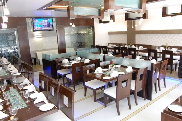 Вадодара: Sapphire Regency Hotel