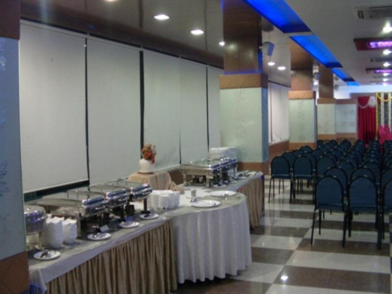 Вадодара: Sapphire Regency Hotel