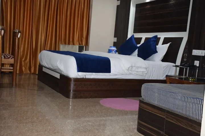 Пури: Hotel Naren Palace