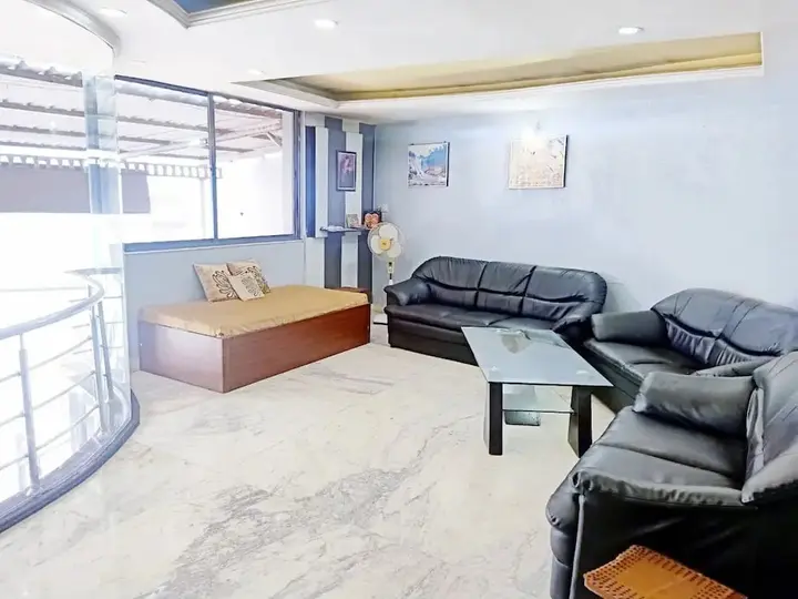 Ранчи: Hotel Rajdhani Plaza
