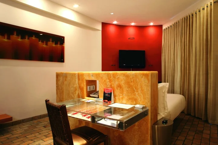 Мумбаи: Waterstones Hotel