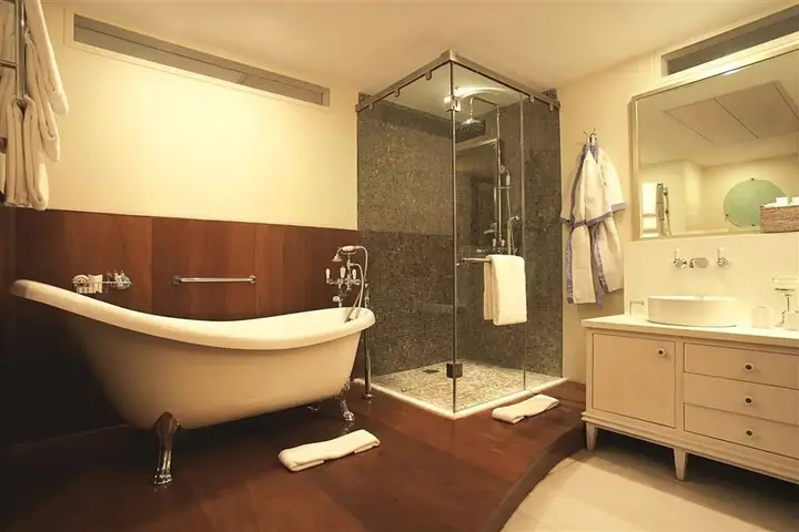 Мумбаи: Waterstones Hotel