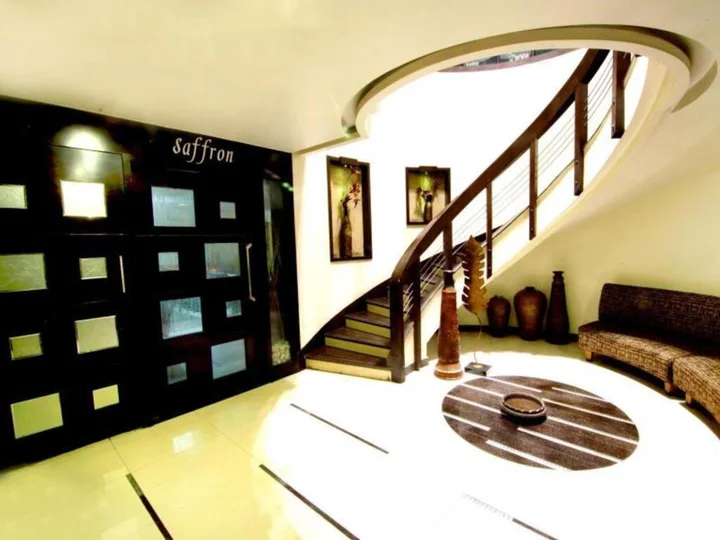 Райпур: Hotel Meera