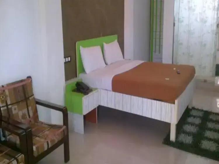 Уттан: Pali Beach Resort