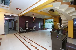 Гуруграм: OYO 6590 Hotel Amaraa