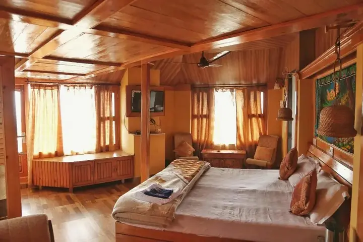 Надди: Nandini Residency