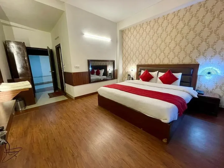 Манали: Hotel Sitara International