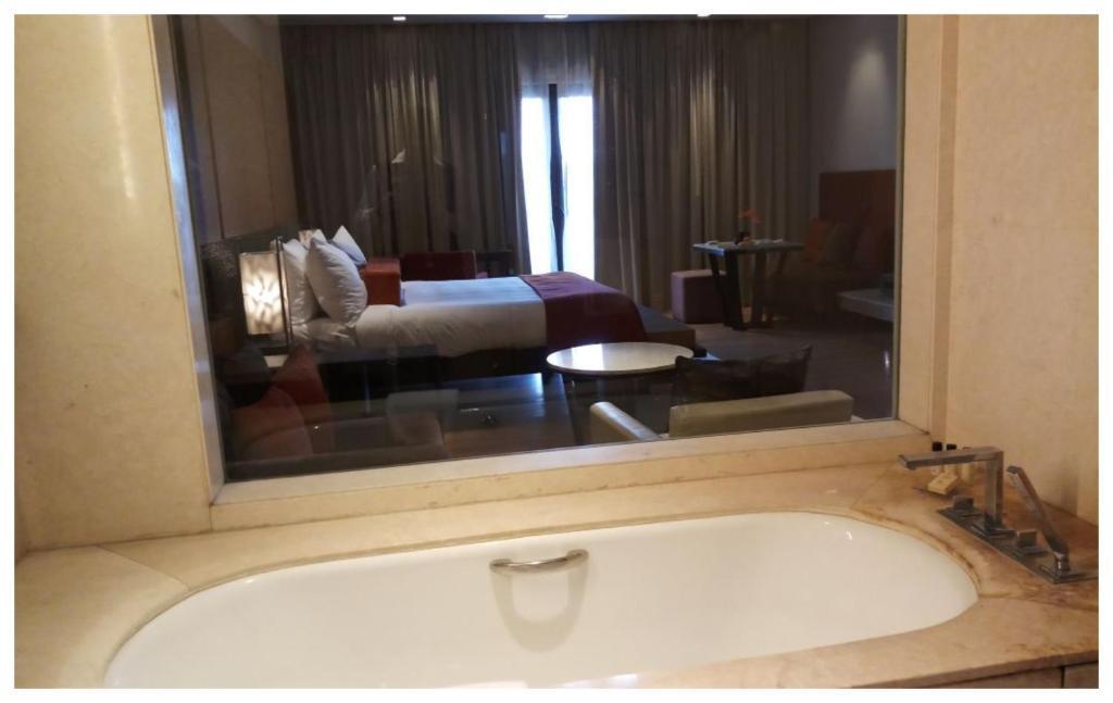 Фаридабад: Taj Surajkund Resort & Spa, Delhi NCR