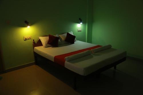 Ковалам: Shirleys Beach Hotel