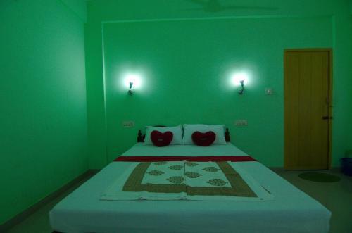 Ковалам: Shirleys Beach Hotel
