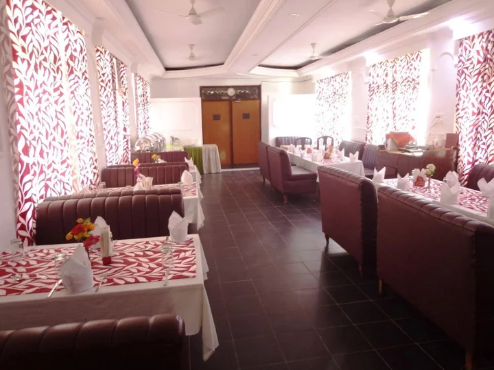 Бодх-Гая: Hotel Lumbini International