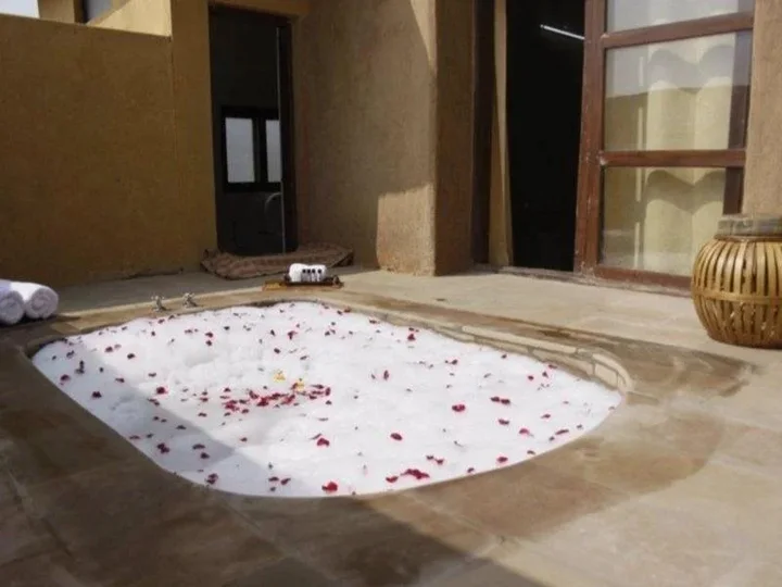 Баихар: Kanha Village Eco Resort