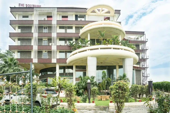 Дехрадун: Pride Premier Solitaire Dehradun