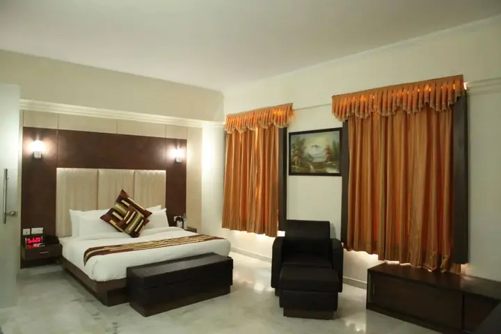Дехрадун: Pride Premier Solitaire Dehradun
