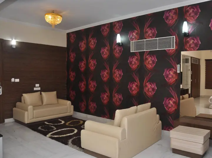 Дехрадун: Pride Premier Solitaire Dehradun