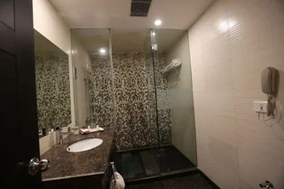 Чандигарх: Hotel Oyster