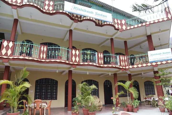 Ришикеш: Rishikesh Sadan A Yoga and Spritual Retreat