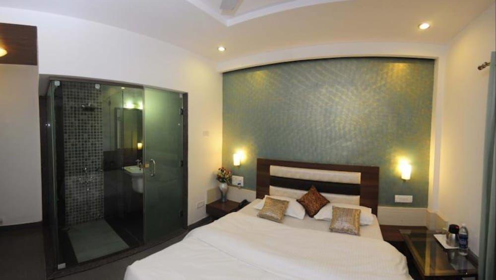Олд-Махабалешвар: Hotel Surbhi